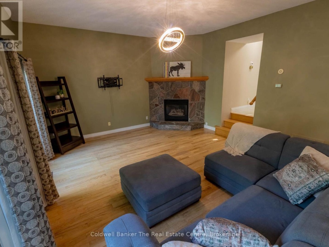 110 FOREST GLEN DRIVE, Gravenhurst (Muskoka (S))