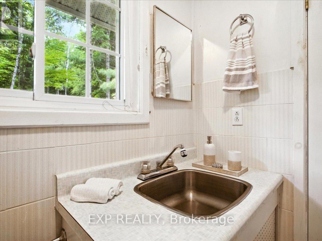 1103 DUGAN ROAD, 