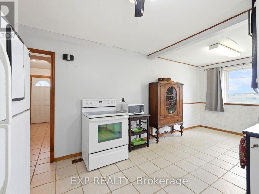 4142 STEWARTS LANE, Severn