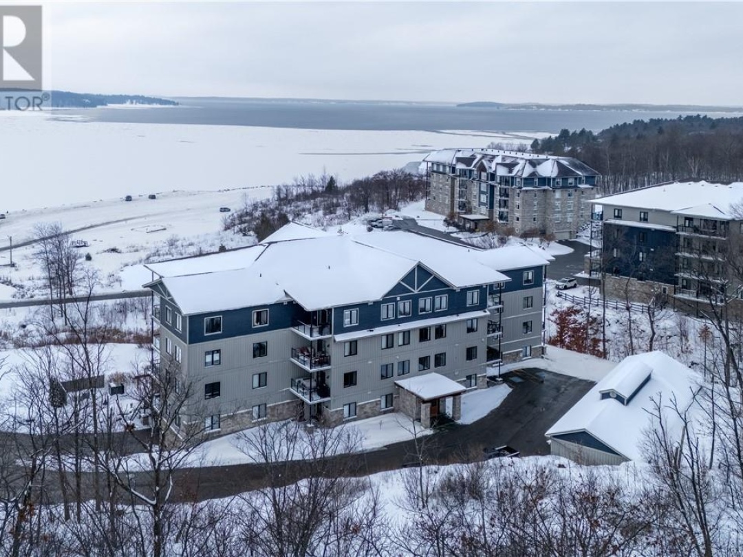 11C Salt Dock Road Unit# 404, Parry Sound