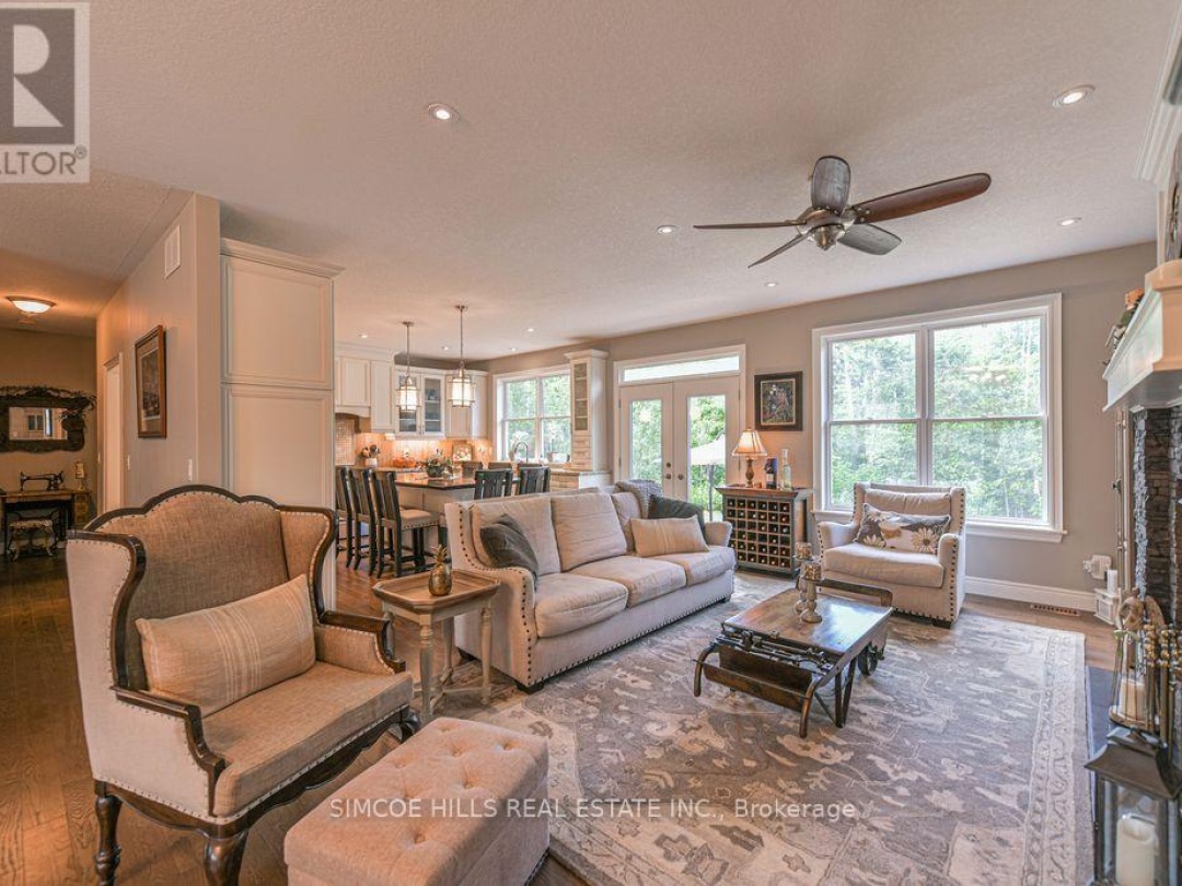 2117 ELANA DRIVE, Severn (Marchmont)