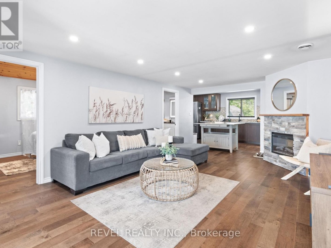 411 LONG BEACH ROAD, 
