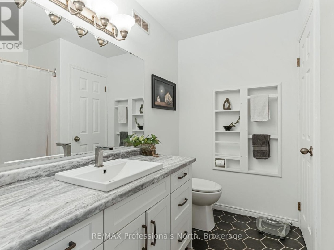 1277 HORSESHOE LAKE ROAD, 