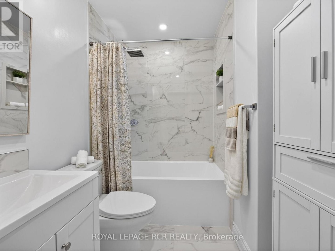 135 HURONWOODS DRIVE, Oro-Medonte (Sugarbush)
