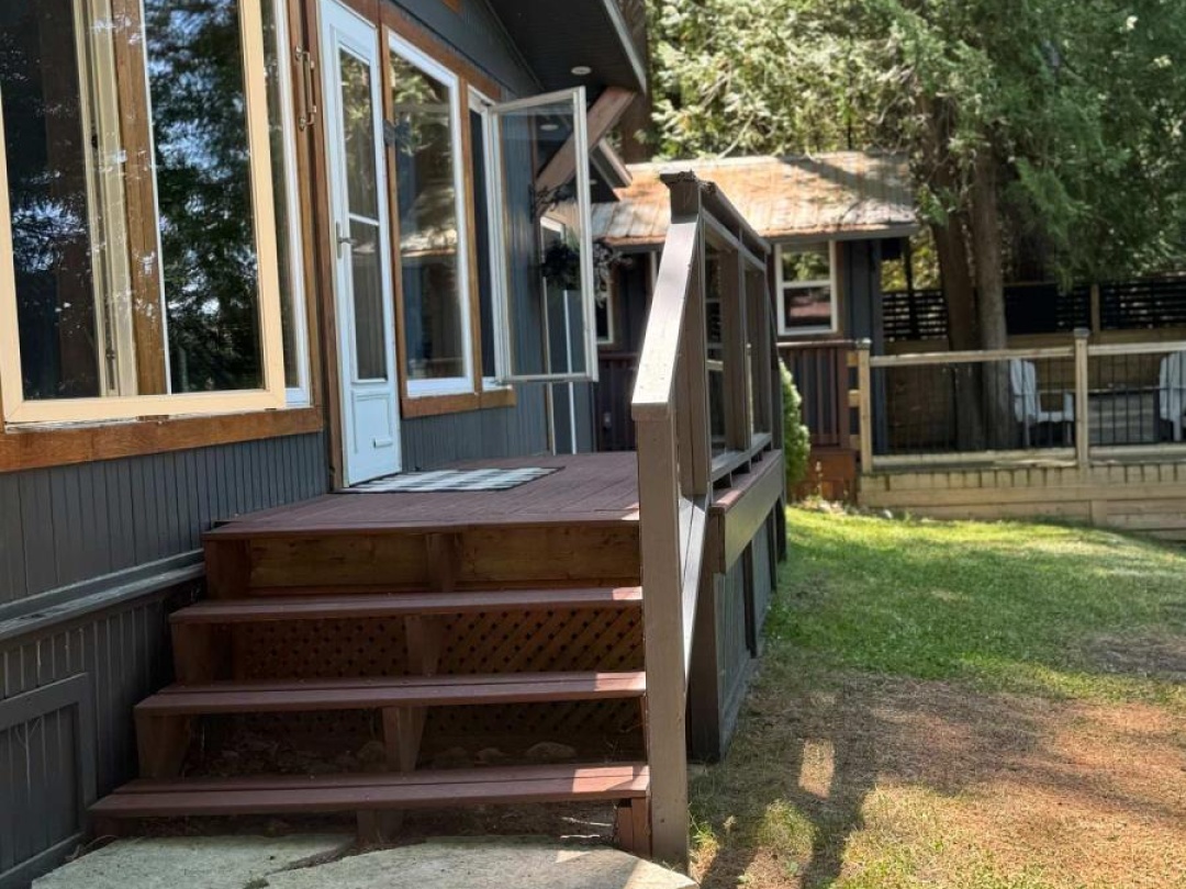 1030 COBBLE ROSE LANE, Moore Lake