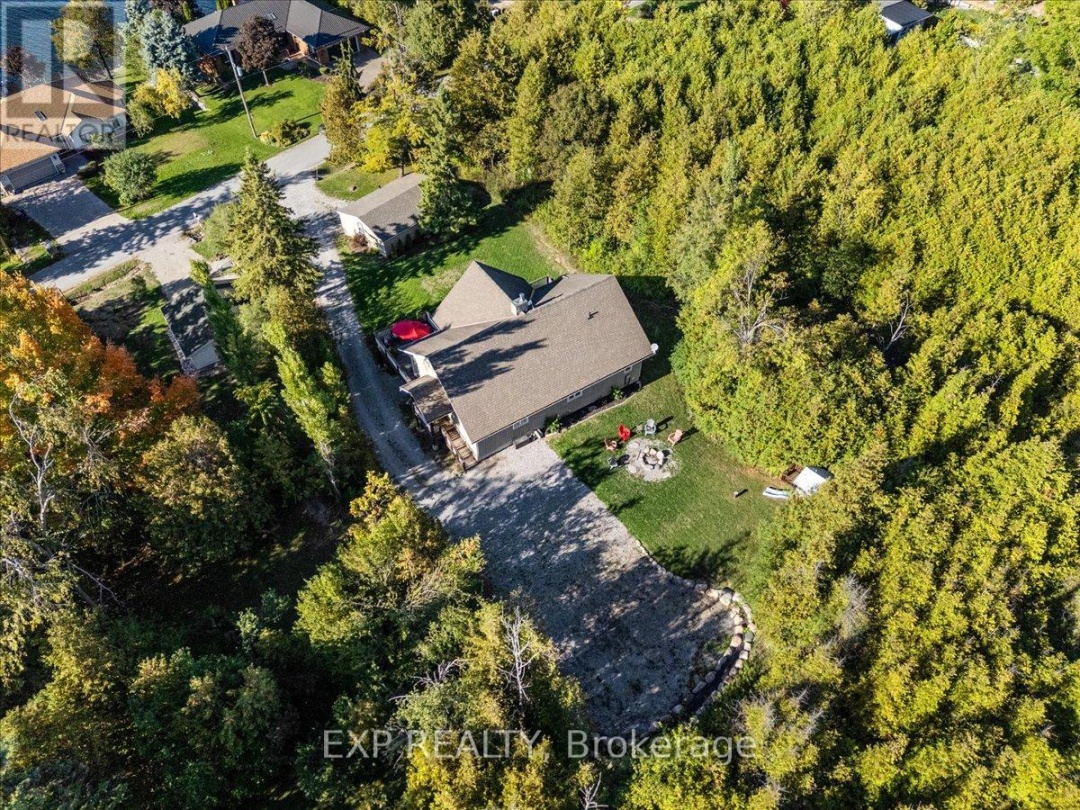 857 CEDAR GLEN ROAD, 