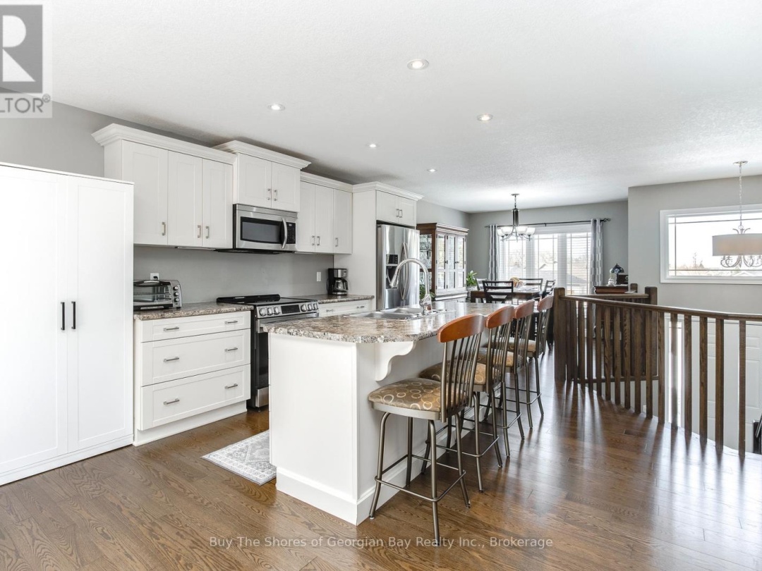 11 RALPH DALTON BOULEVARD, Tay (Victoria Harbour)