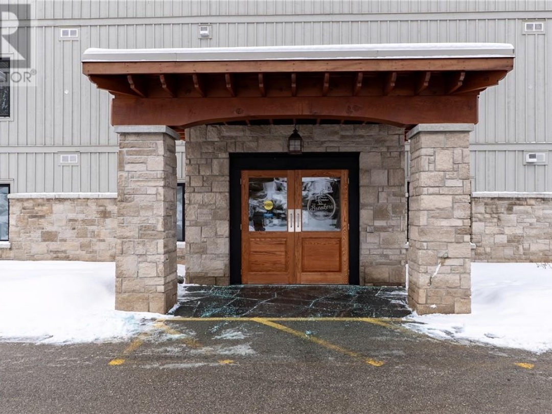 11C Salt Dock Road Unit# 404, Parry Sound