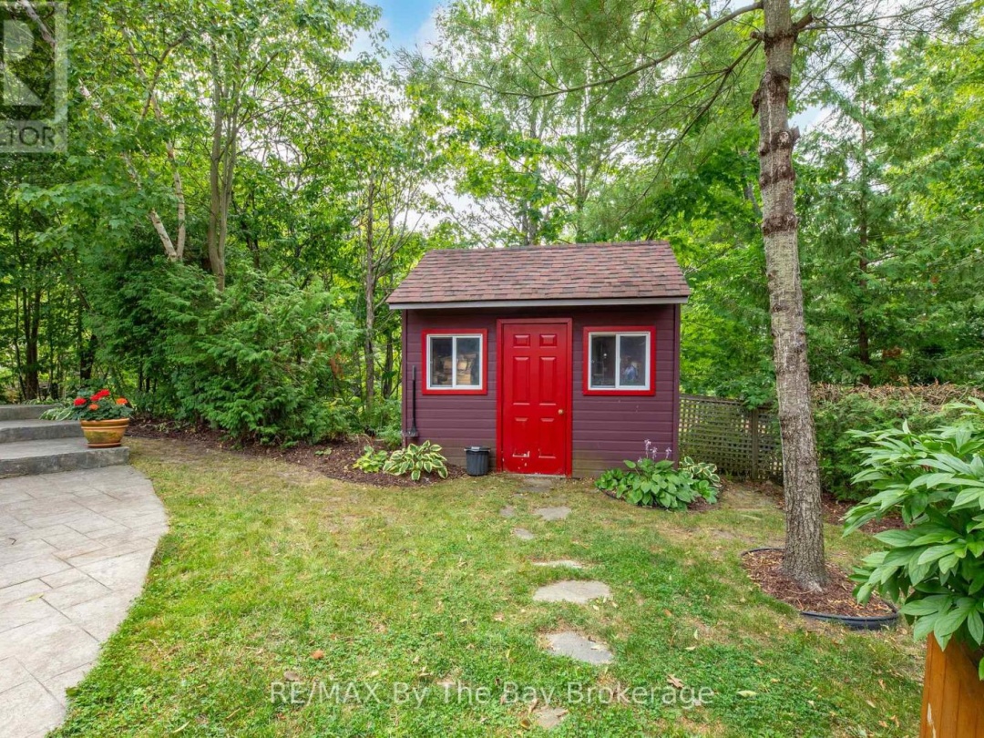 4104 EAST SHORE ROAD, Gloucester Pool