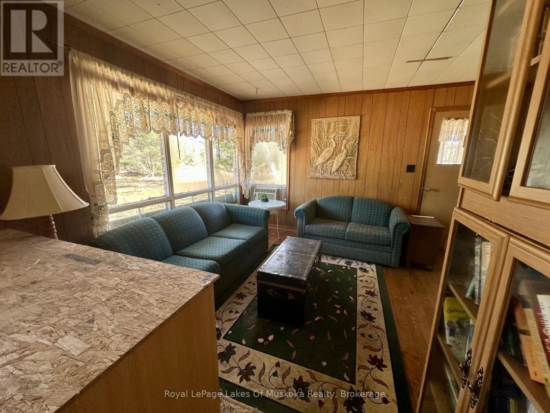 1080 ST. PETER'S ROAD, Algonquin Highlands (Stanhope)