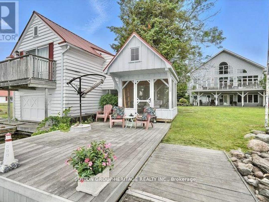 400 FRONT STREET W, Sturgeon Lake