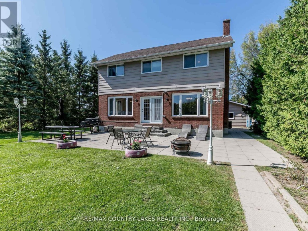 47 LAKE AVENUE, Lake Simcoe