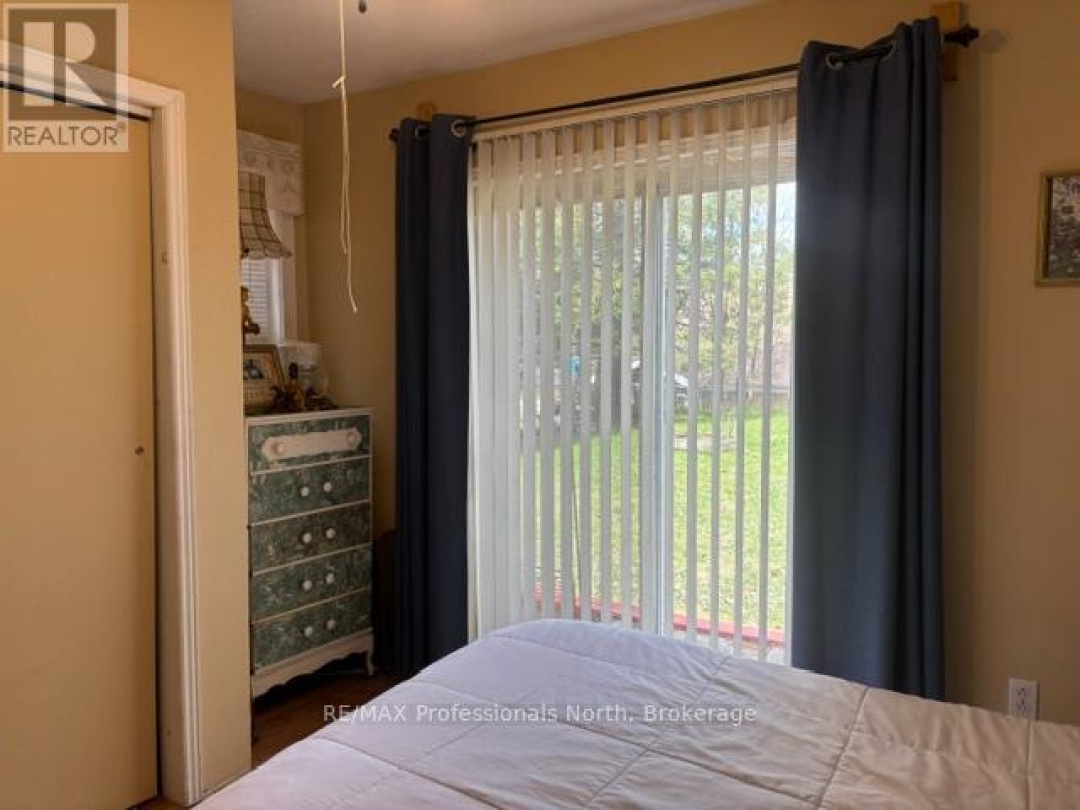 37 PRINCE STREET, Minden Hills (Minden)