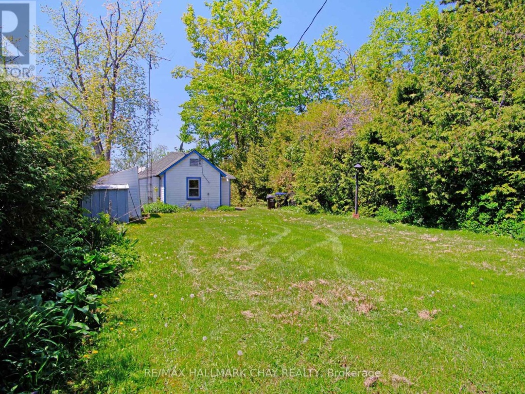 2196 LAKESHORE DRIVE, 