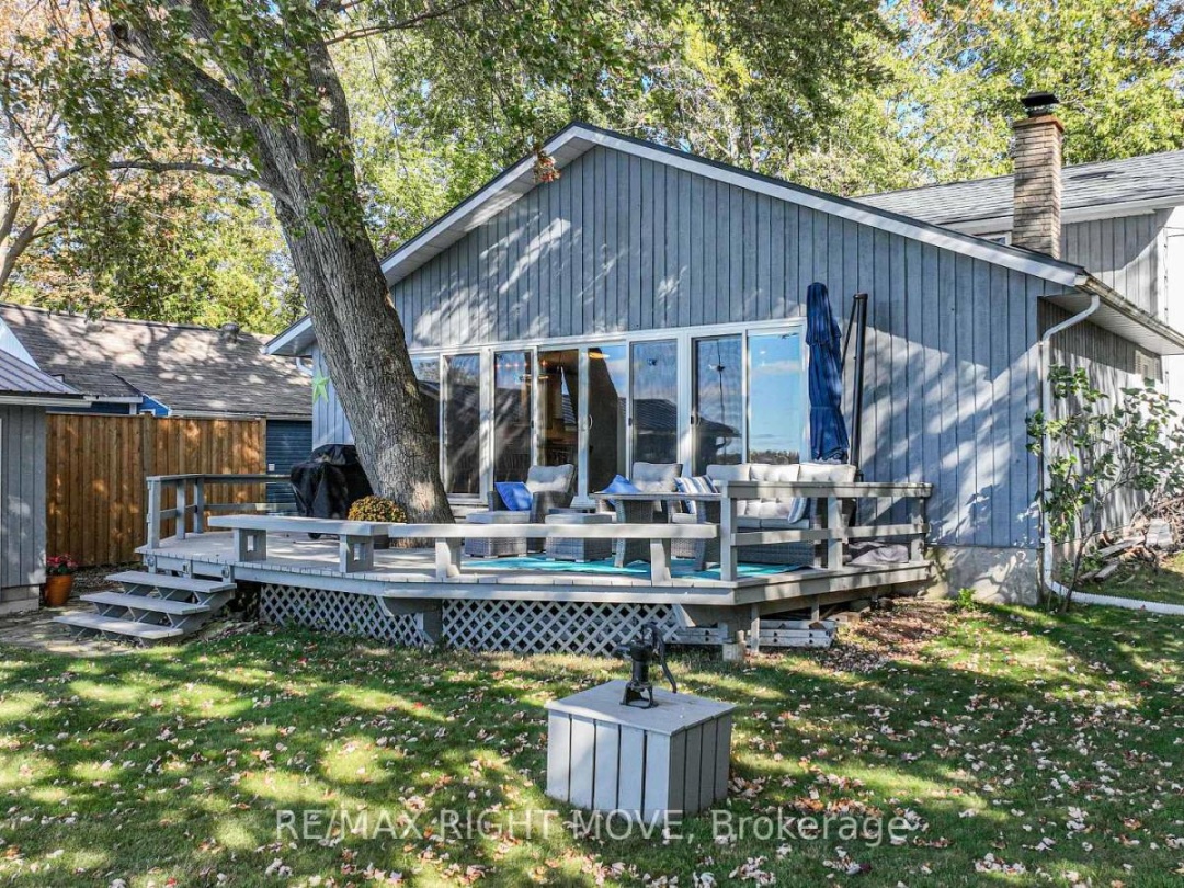 4350 Plum Point Road, Simcoe Lake