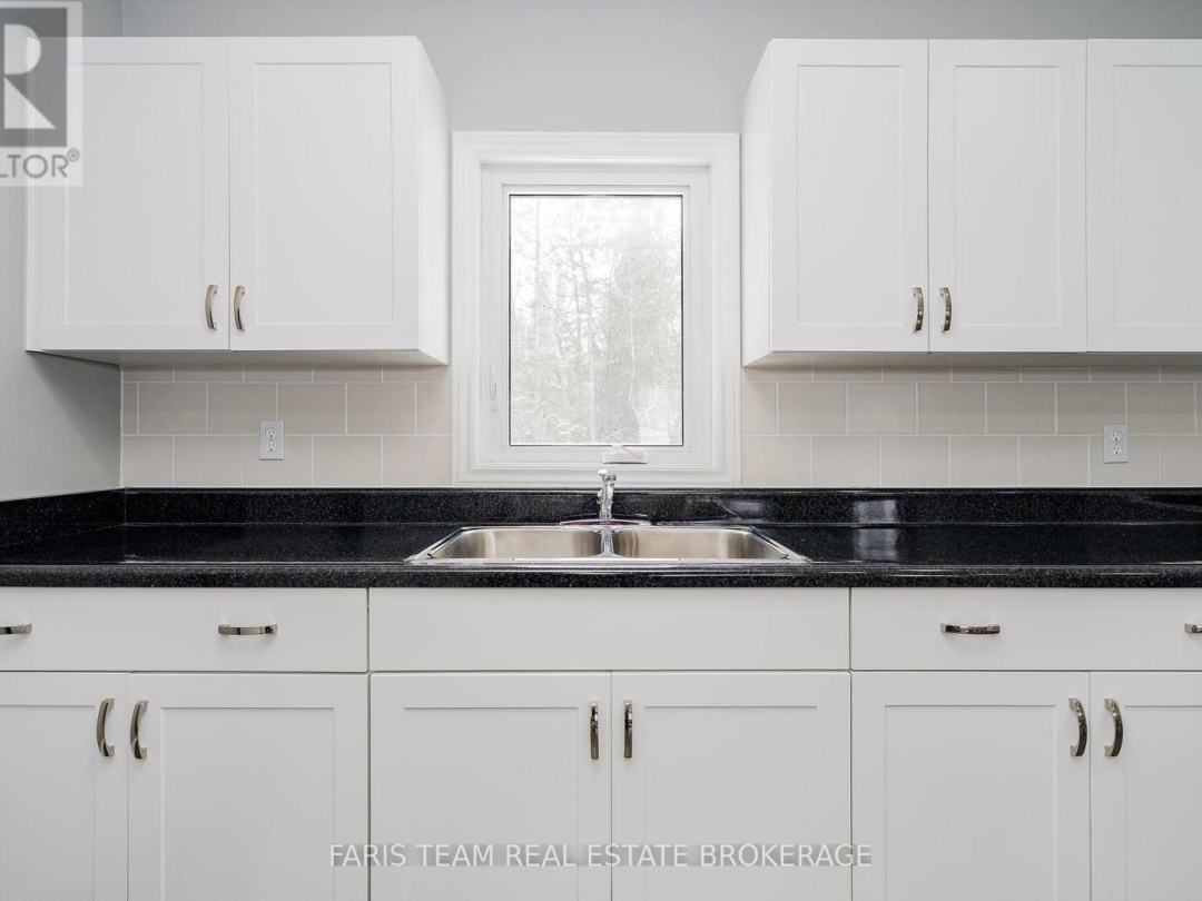 3554 JOHN STREET, Ramara