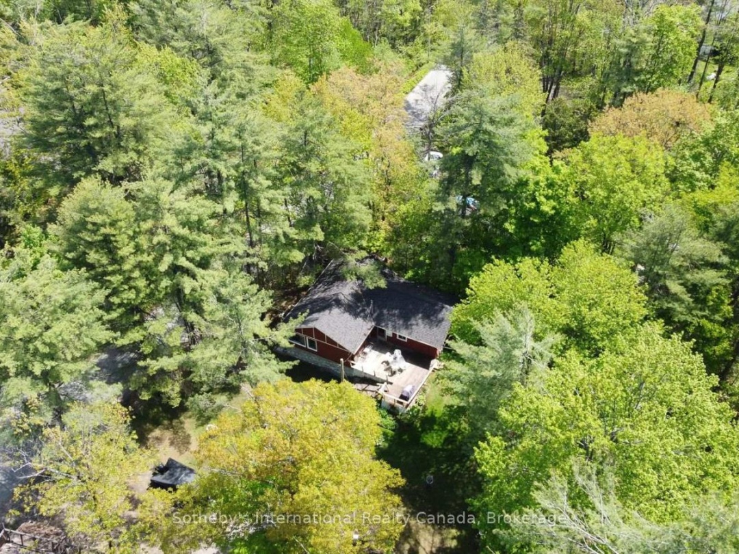 1068 Kahshe Lake Rd S, Gravenhurst (Morrison)