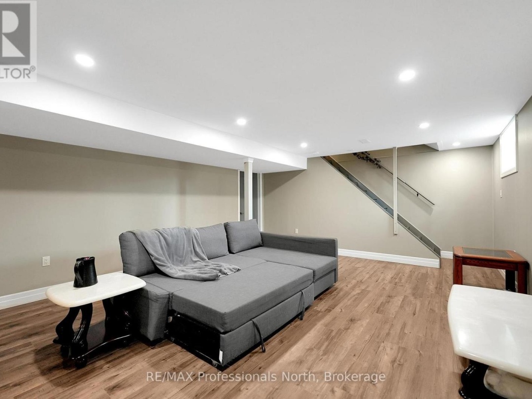162 HILLSIDE DRIVE, Kawartha Lakes (Somerville)