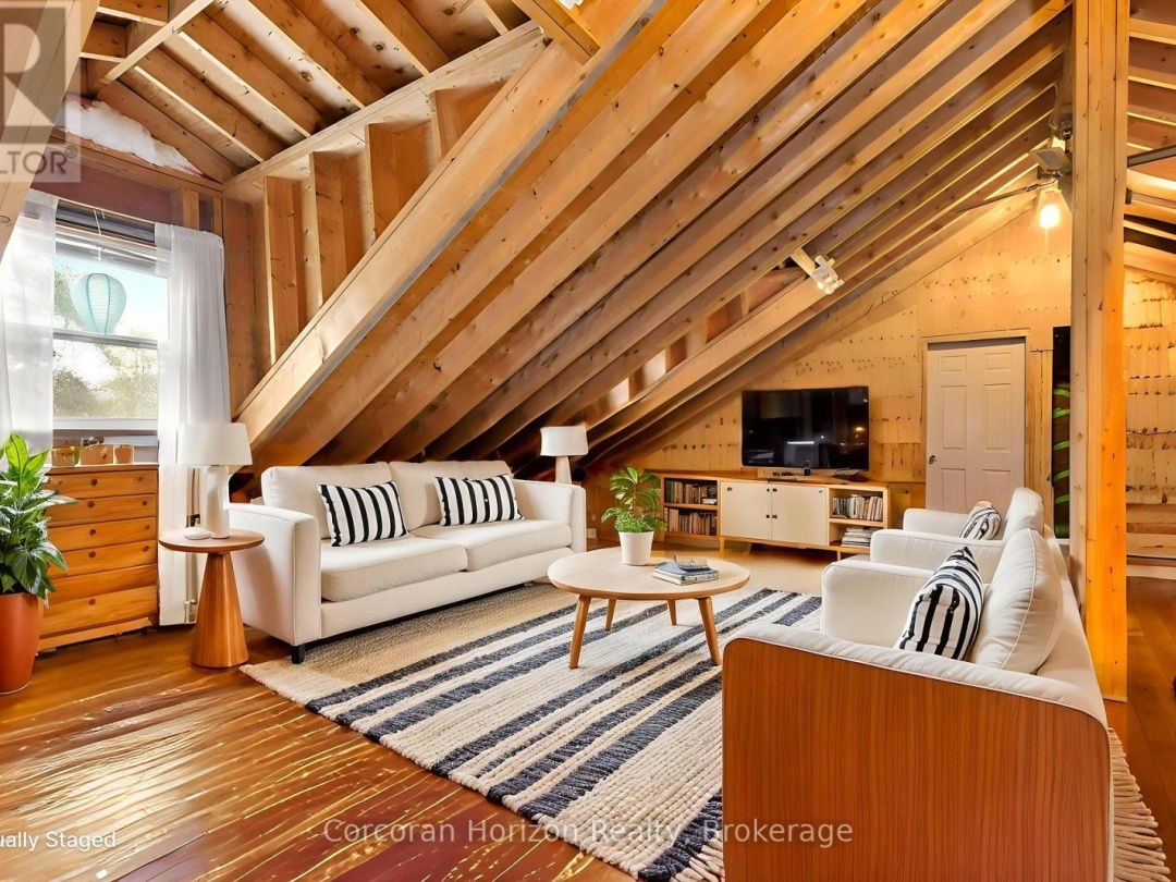 1641 WALKERS POINT ROAD, 