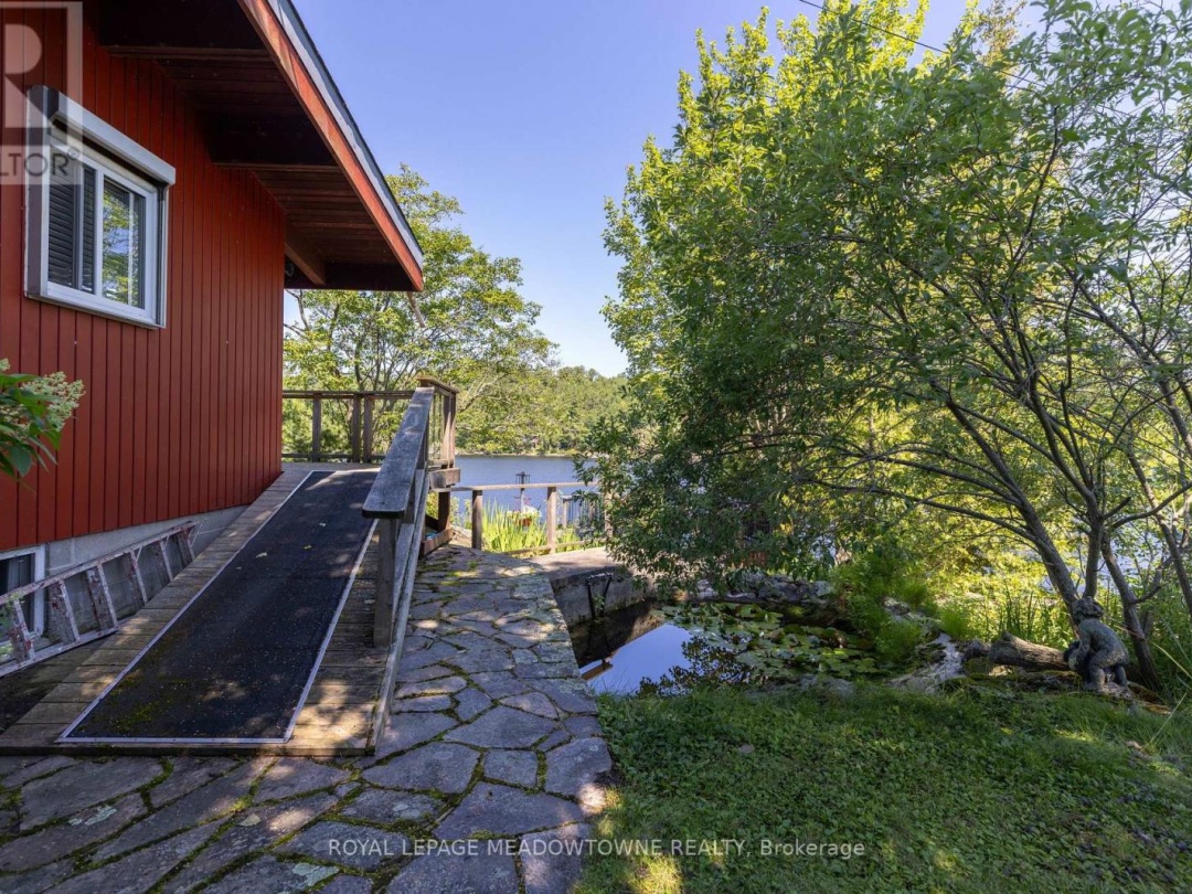 1 B721 GALT ISLAND, Georgian Bay
