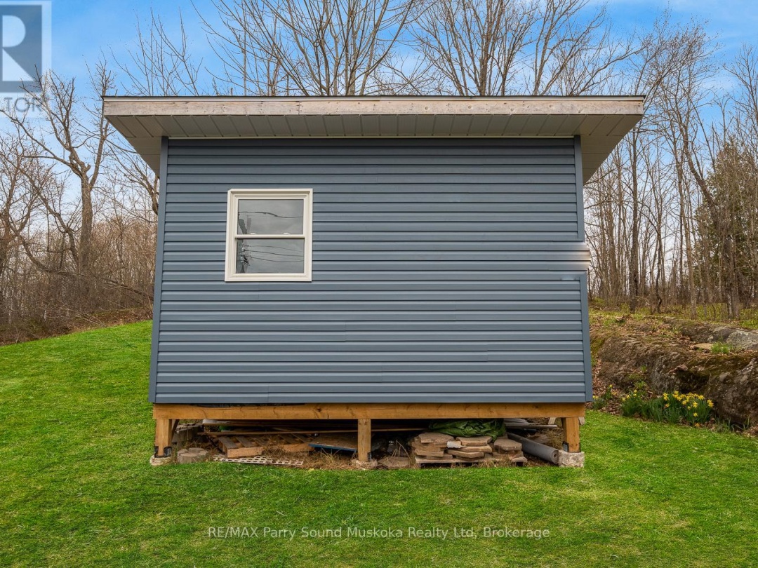 569 HURDVILLE ROAD, McKellar