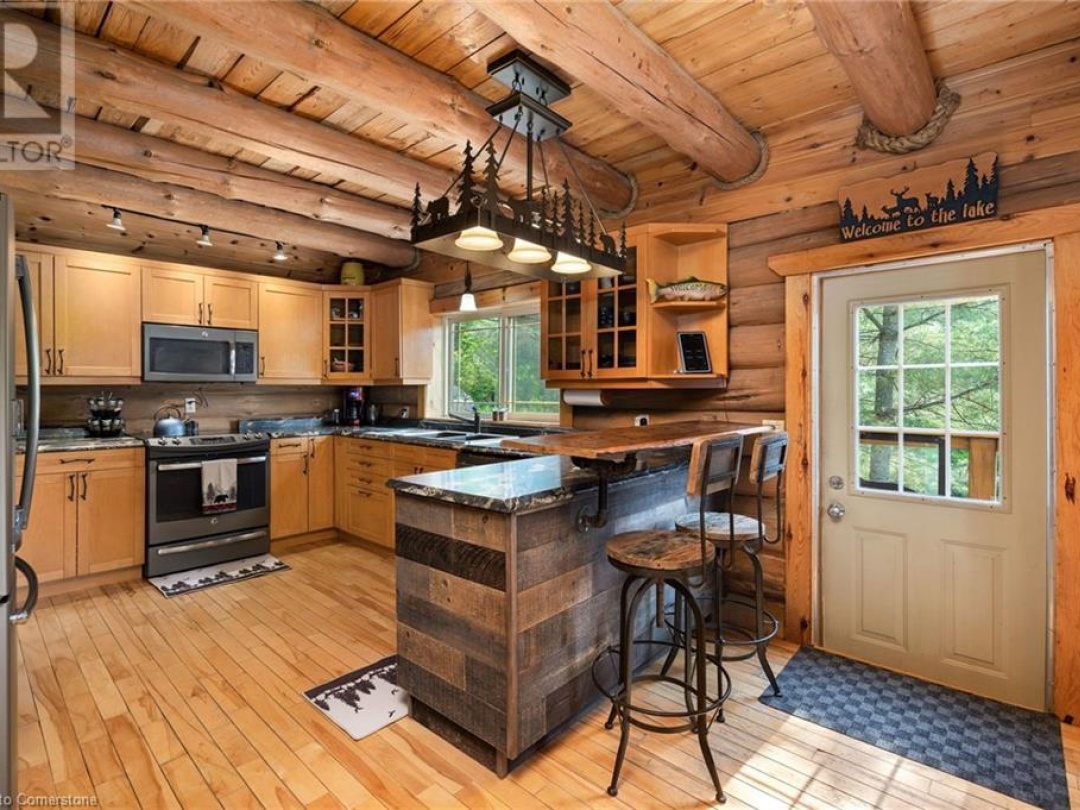 235 LOCH ERNE Road, 