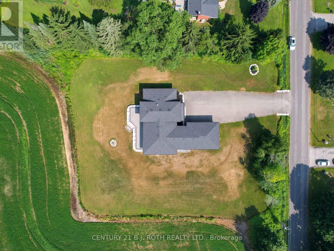 3510 BRENNAN LINE W, 