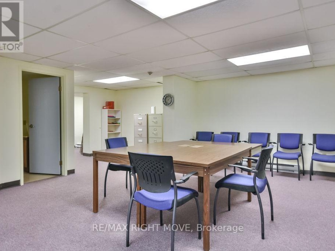 101 - 95 MATCHEDASH STREET N, 