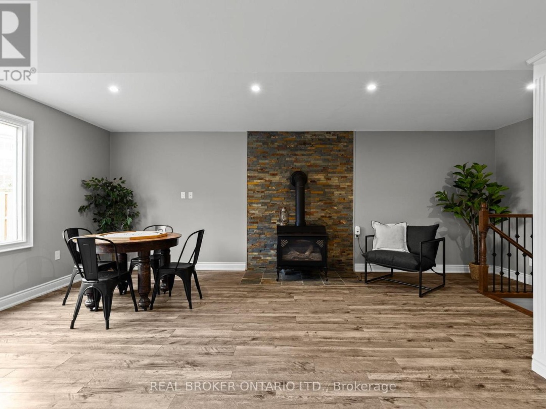 319 BREWERY LANE, Orillia