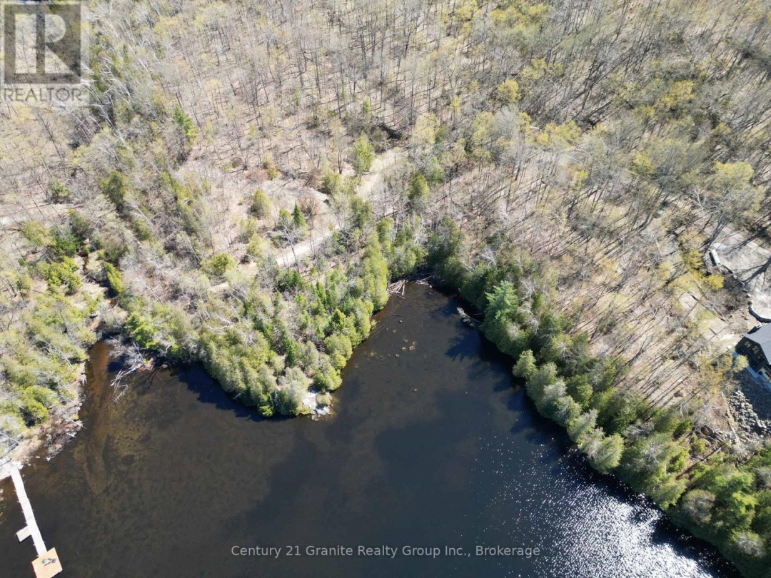 1325 ANDEK TRAIL, Salerno Lake