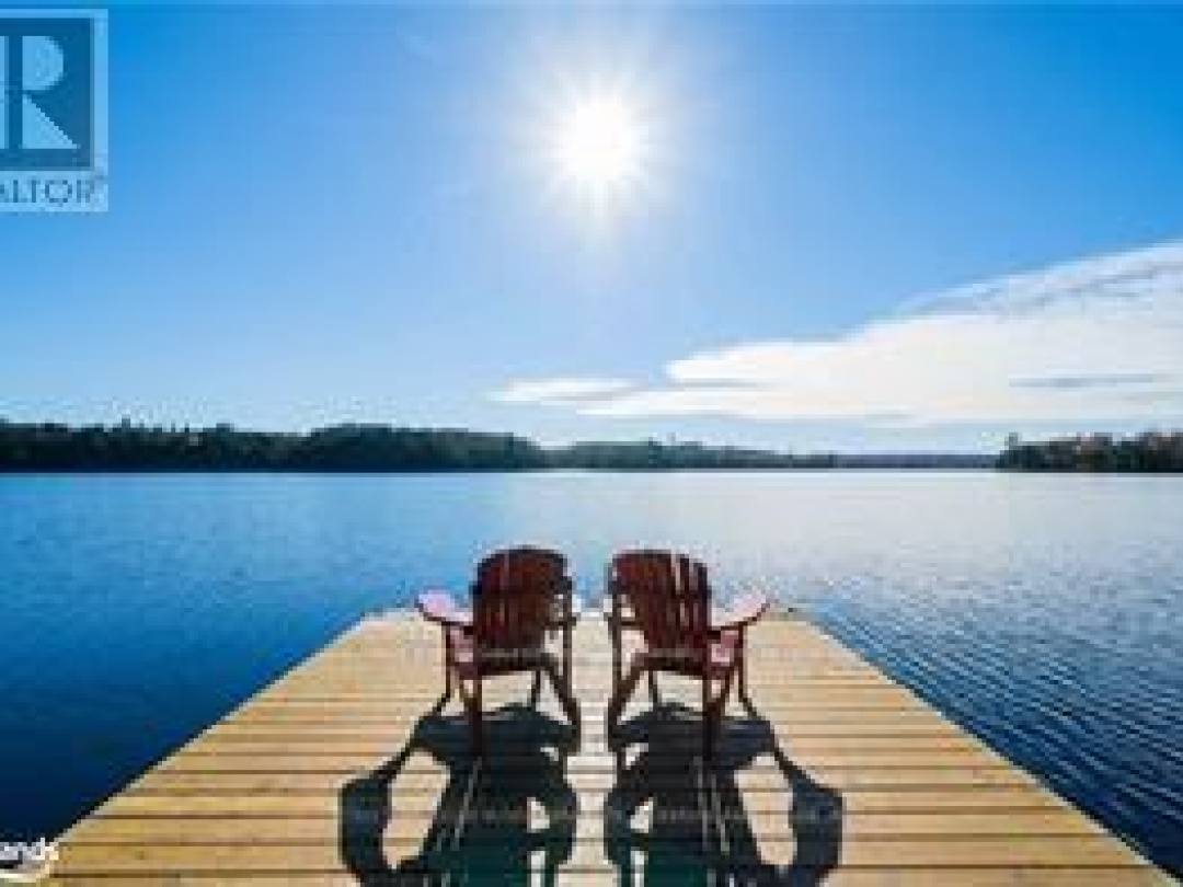 7 & 9 EAST POINT DRIVE, Manitouwabing Lake