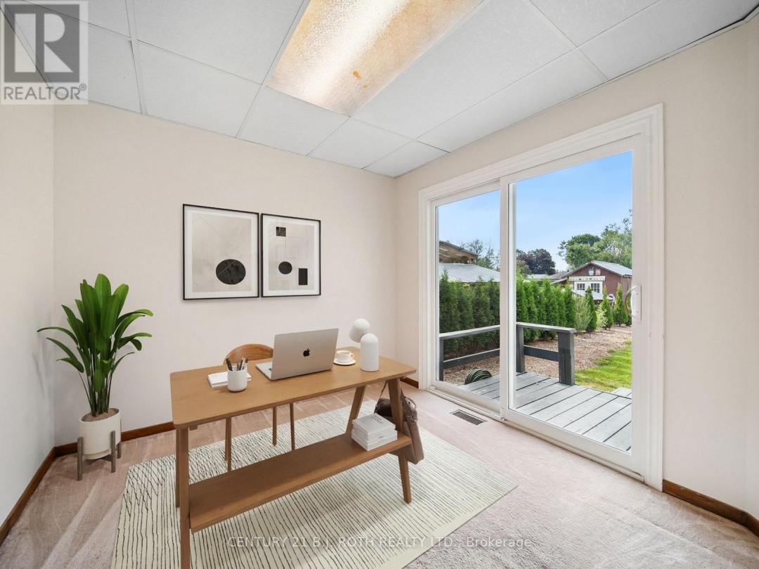 1415 CUNNINGHAM CRESCENT, 