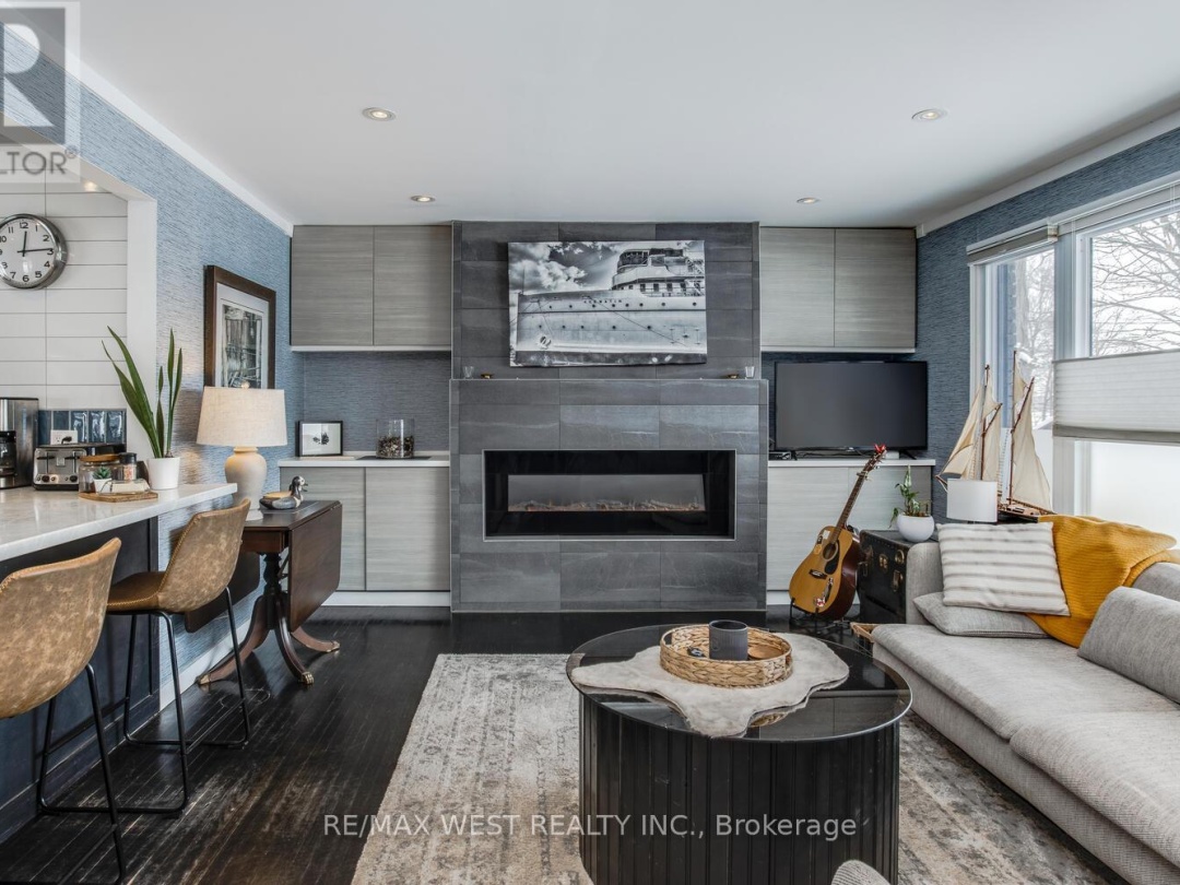 169 BAYVIEW AVENUE E, Tay