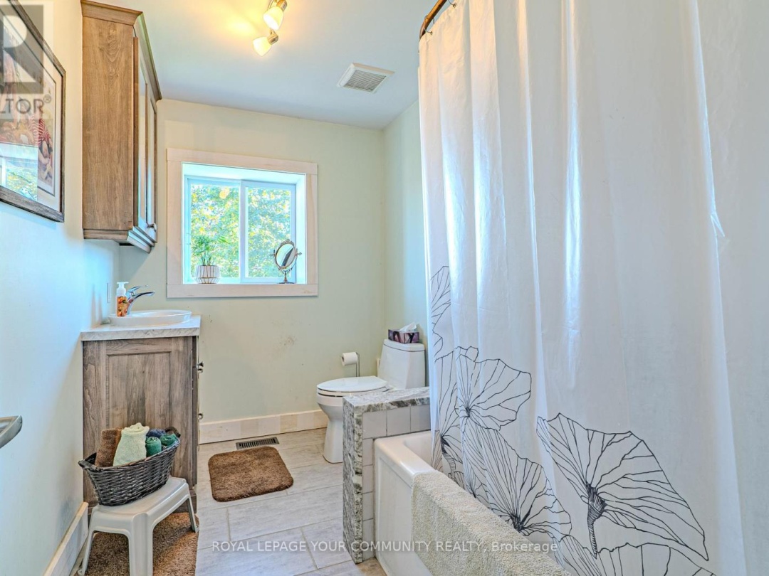 3752 HWY 35 HIGHWAY, 