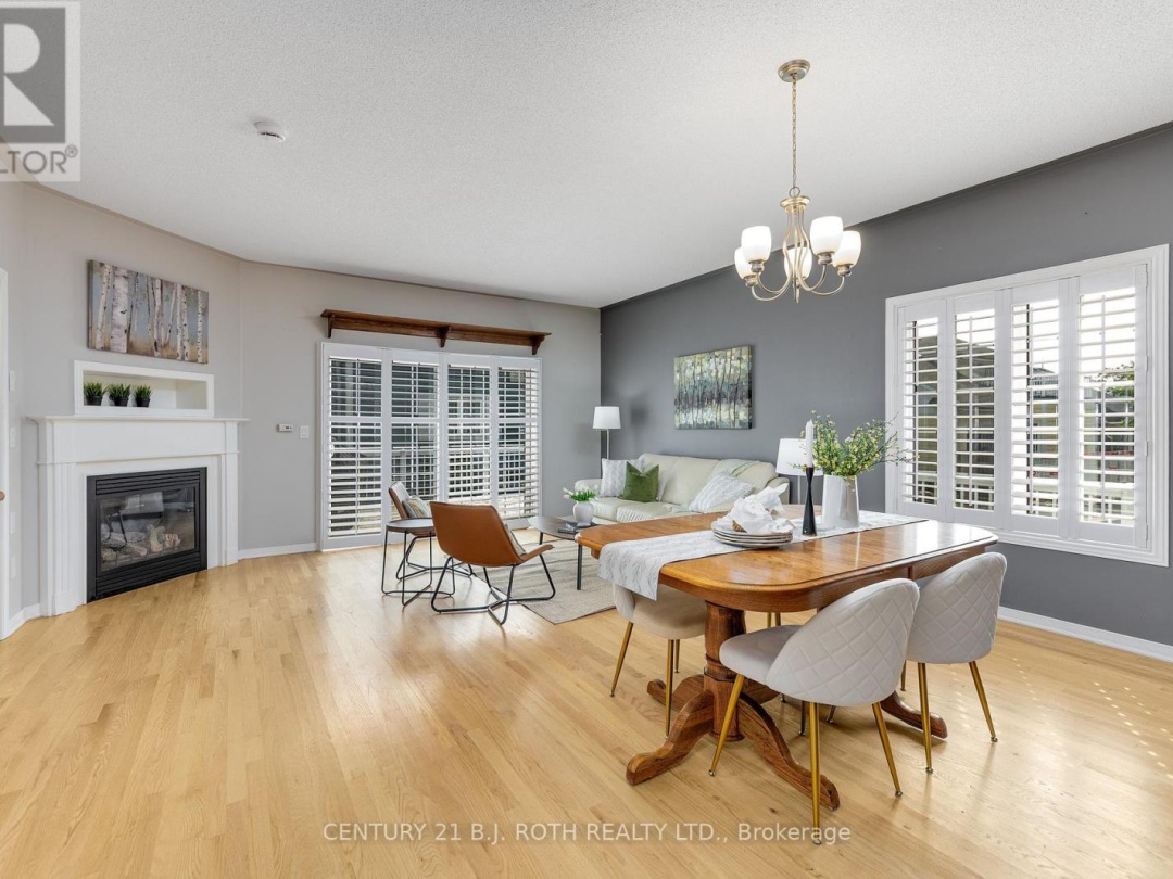 3327 SUMMERHILL WAY N, 