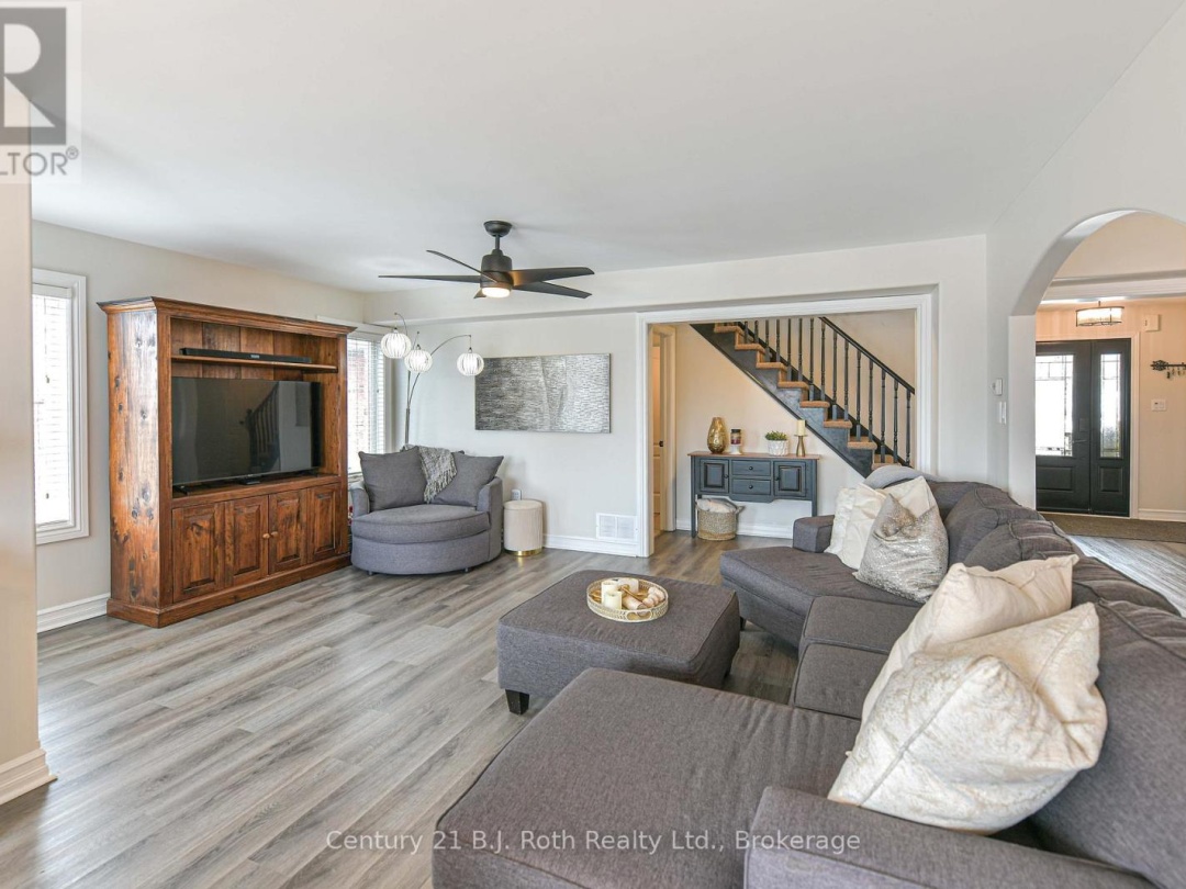 3188 BASS LAKE SIDE ROAD E, Orillia
