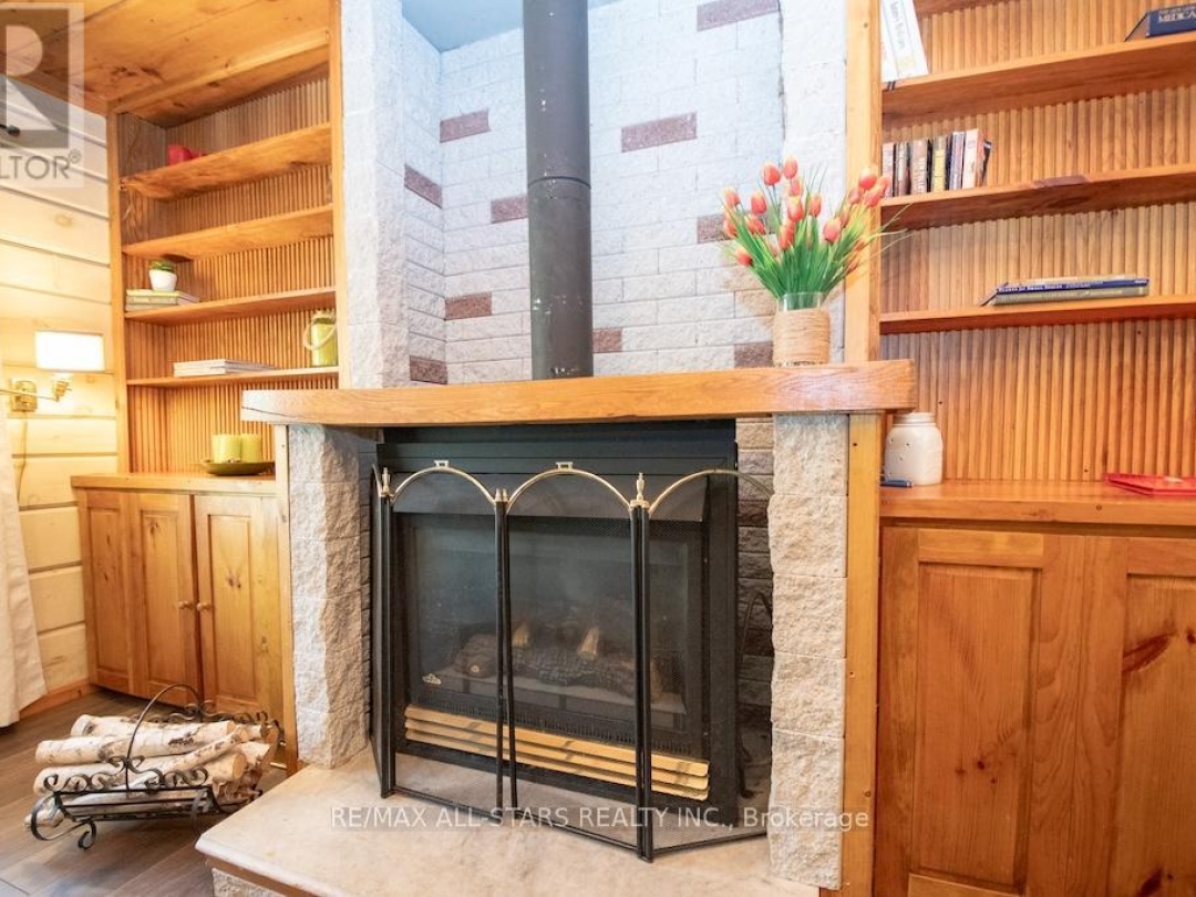 1130 TOWERING OAKS DRIVE, Gull River