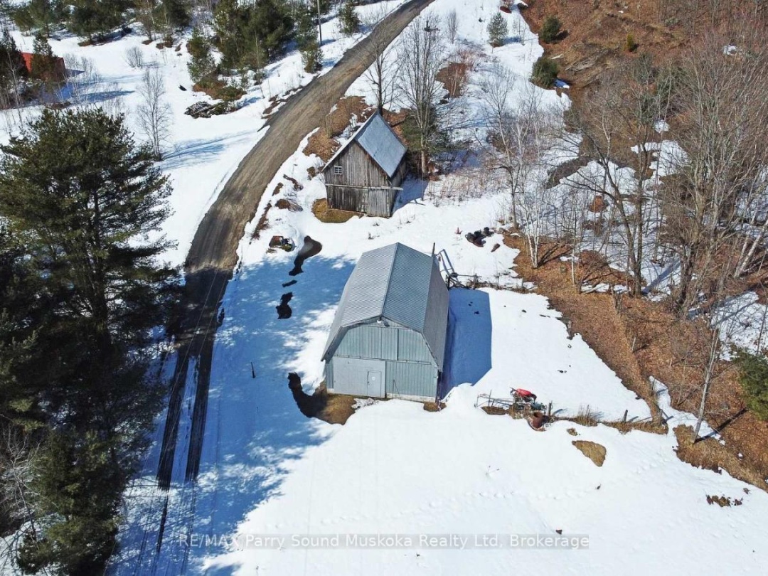 64 124 HIGHWAY, McDougall