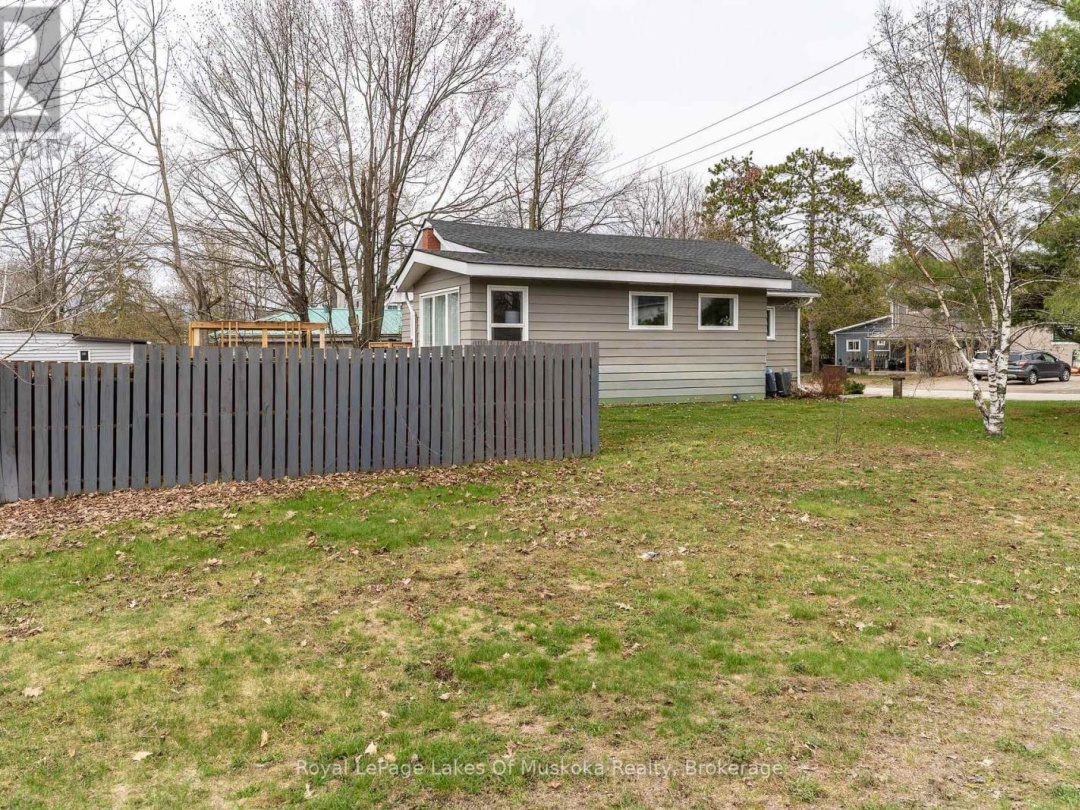 295 BISHOP STREET, Gravenhurst (Muskoka (S))