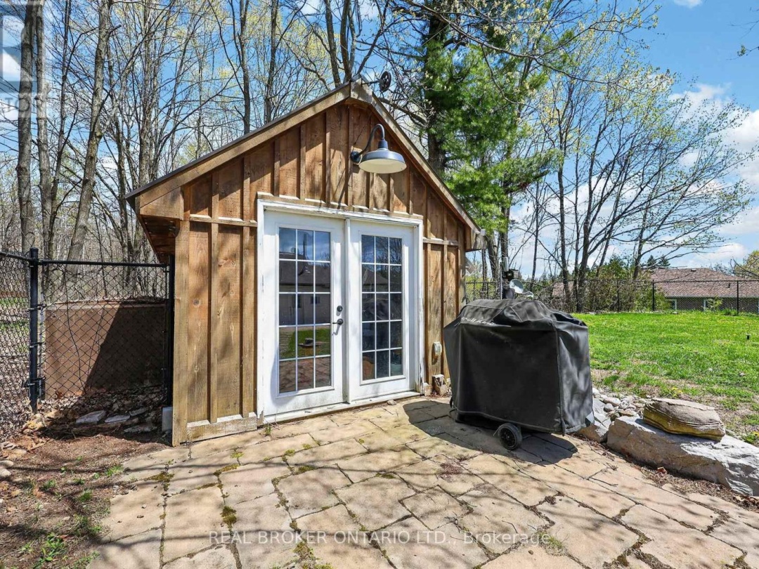 3823 BURNSIDE LINE, Severn