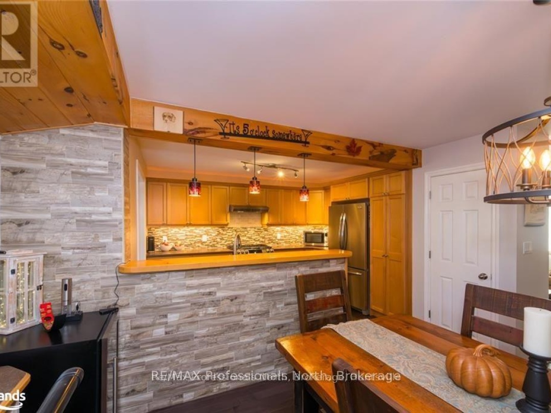 40 GLENWOOD DRIVE, Huntsville (Chaffey)