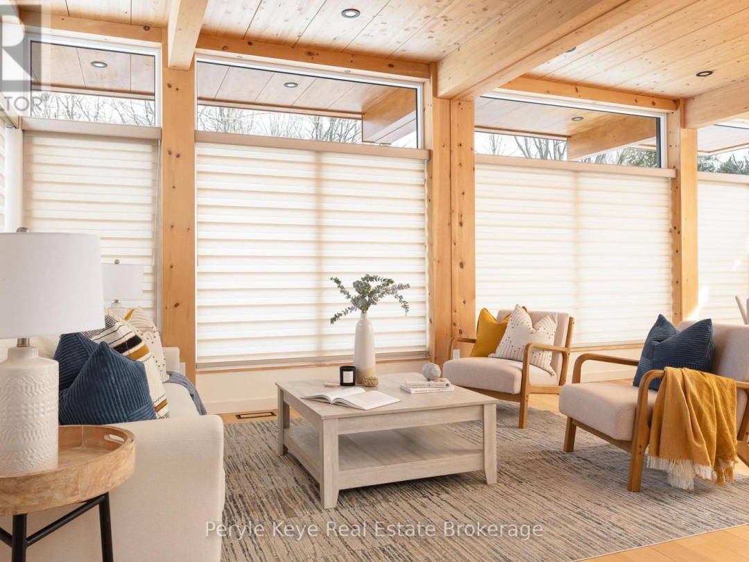 144 SHIER STREET, Bracebridge (Macaulay)