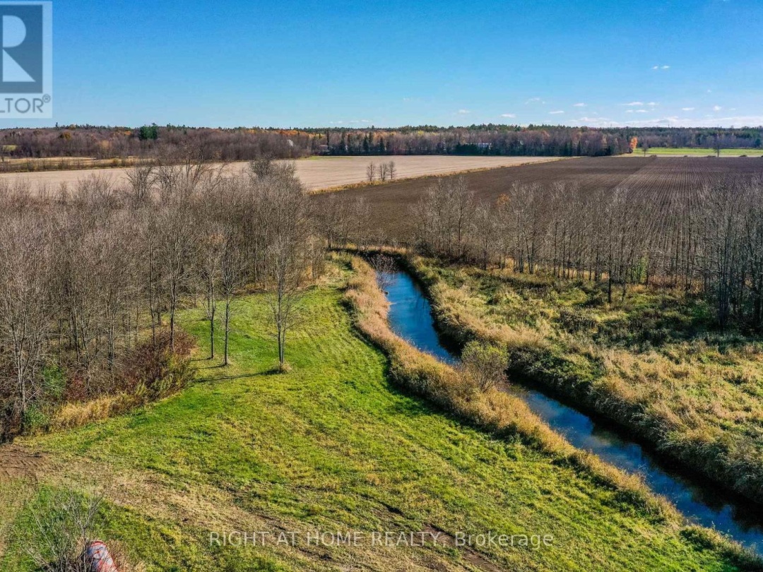 2293 HAMPSHIRE MILLS LINE, North River