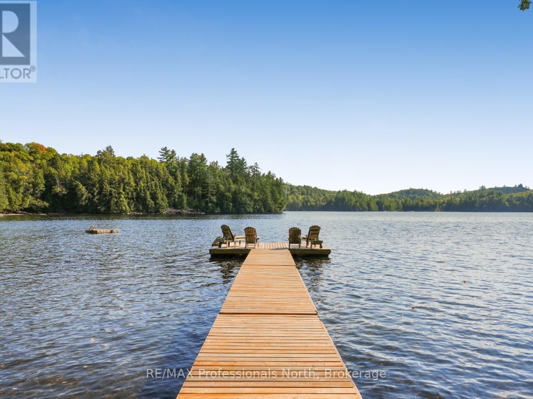 2682 WILKINSON ROAD, Kennisis Lake
