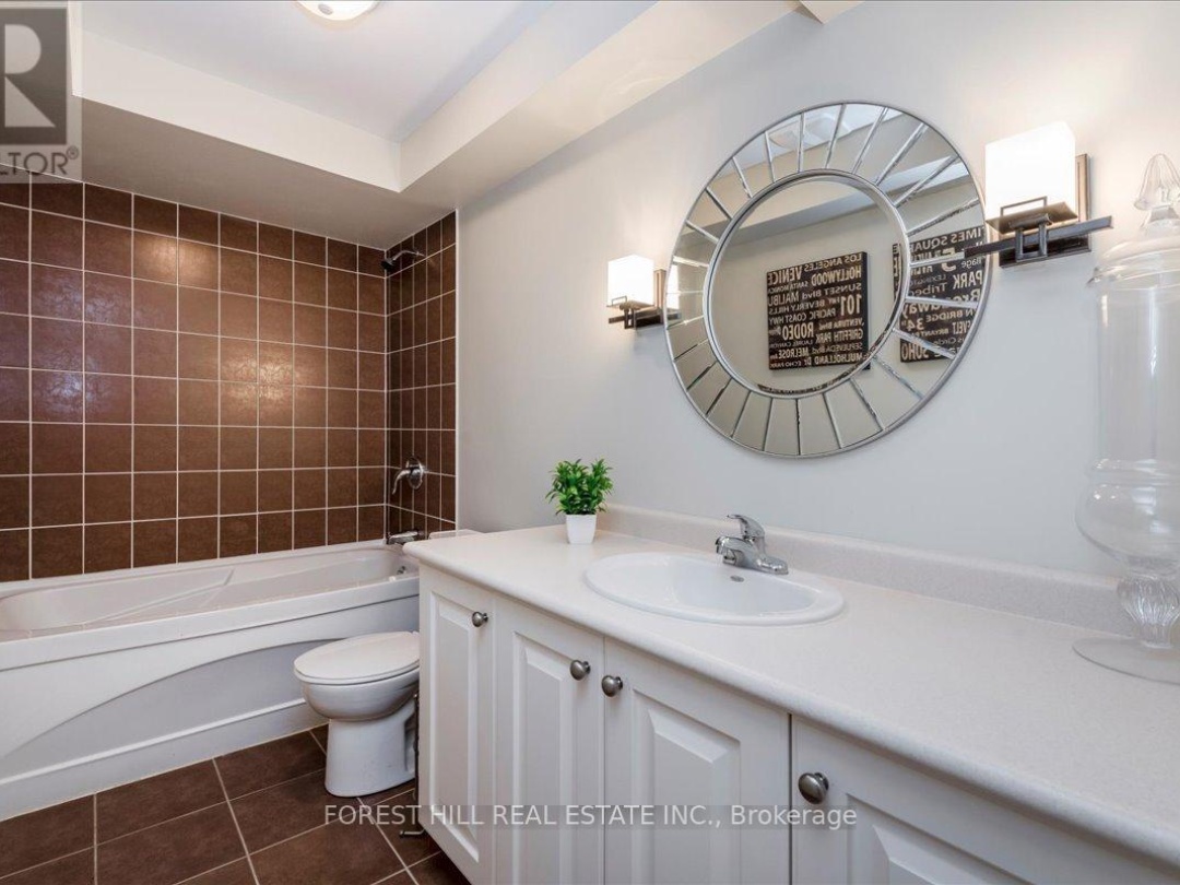 10 - 10 INVERMARA COURT, 