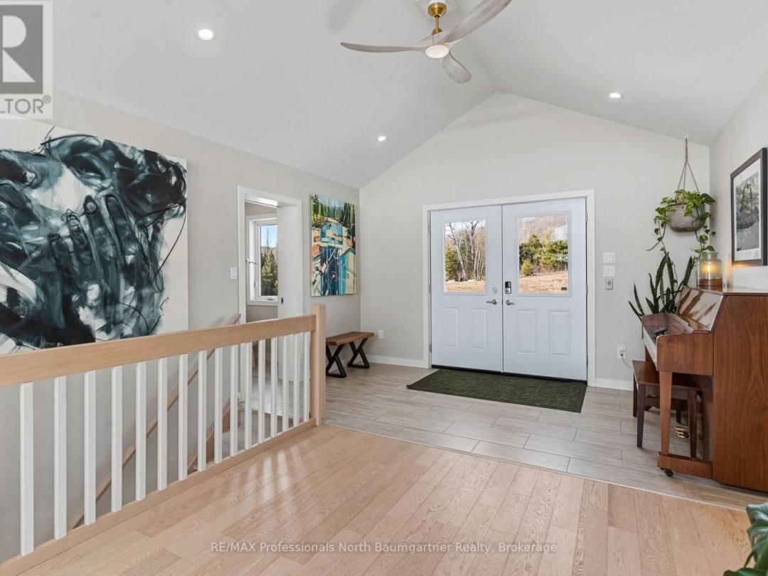 4318 GLAMORGAN ROAD, Haas Lake