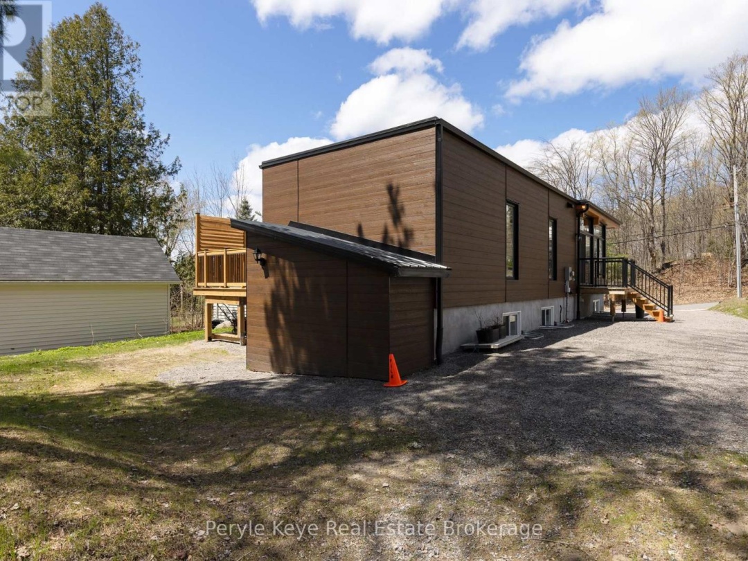 144 SHIER STREET, Bracebridge (Macaulay)