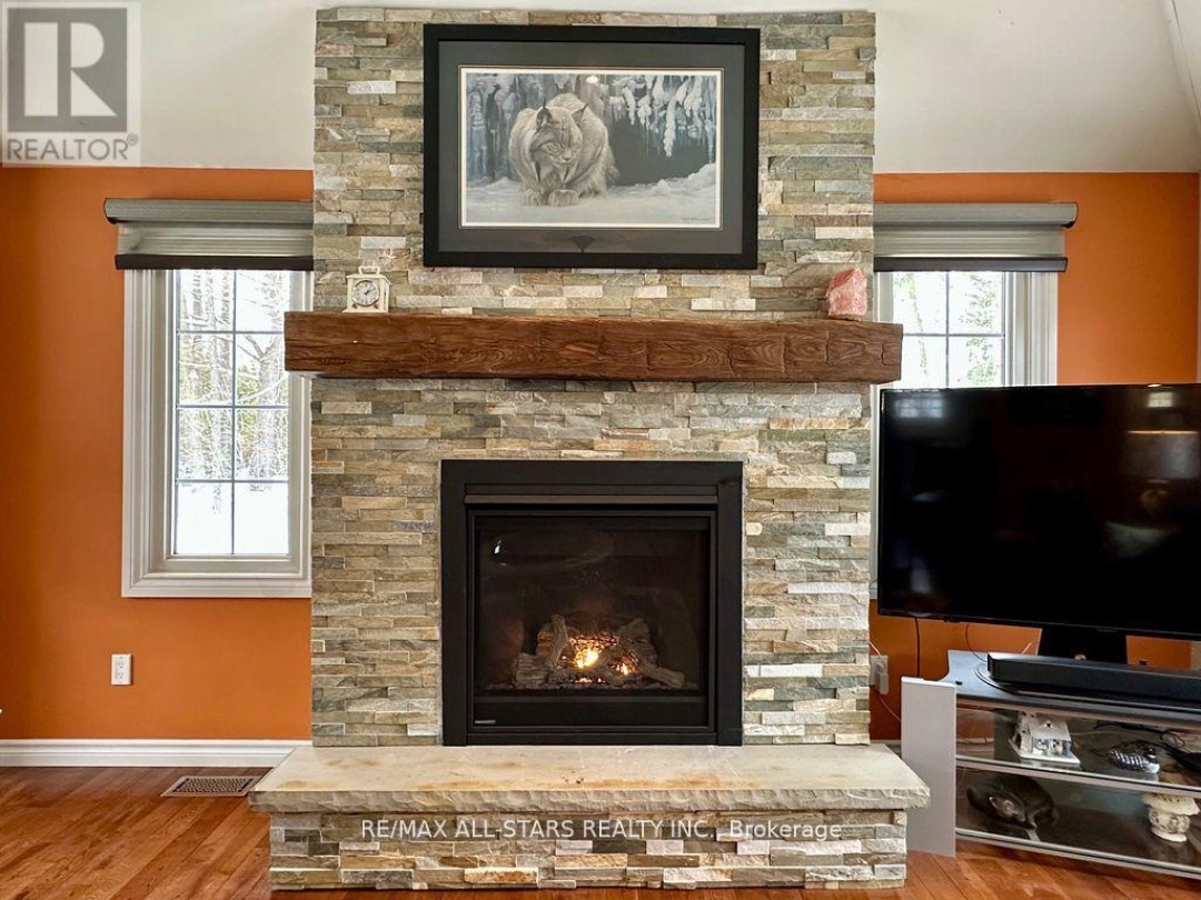 29 STINSONS BAY ROAD, Sturgeon Lake