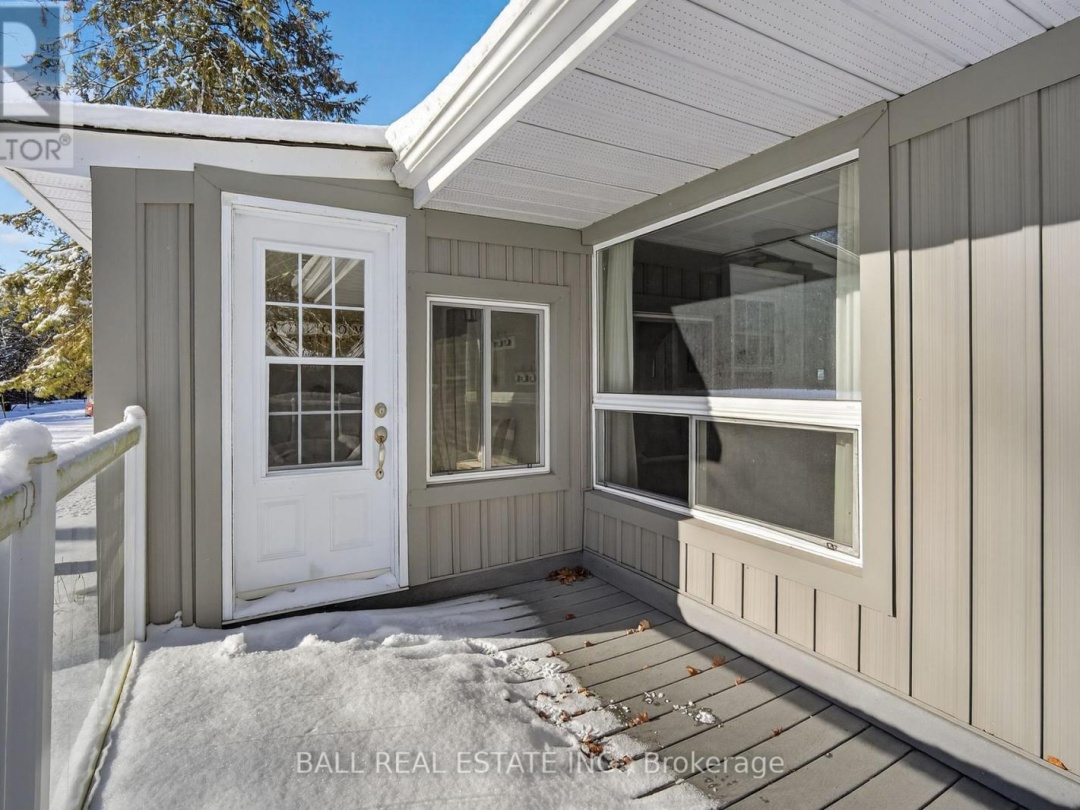 25 BAYVIEW ESTATE ROAD, Sturgeon Lake