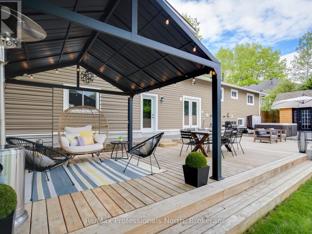 945 MUSKOKA BEACH ROAD, Gravenhurst (Muskoka (S))